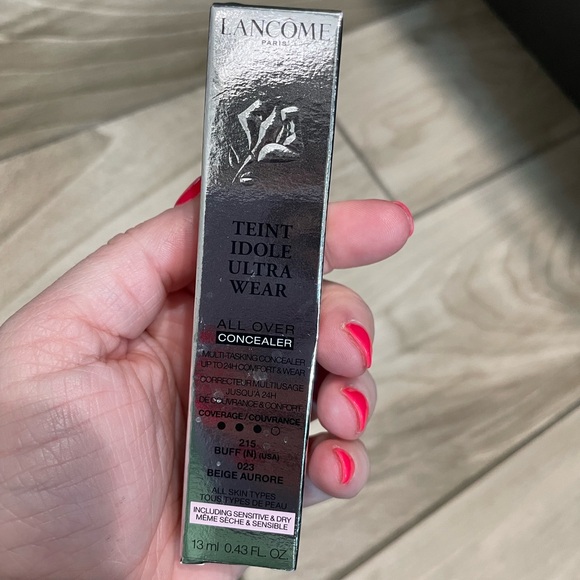Lancôme concealer - Picture 1 of 4